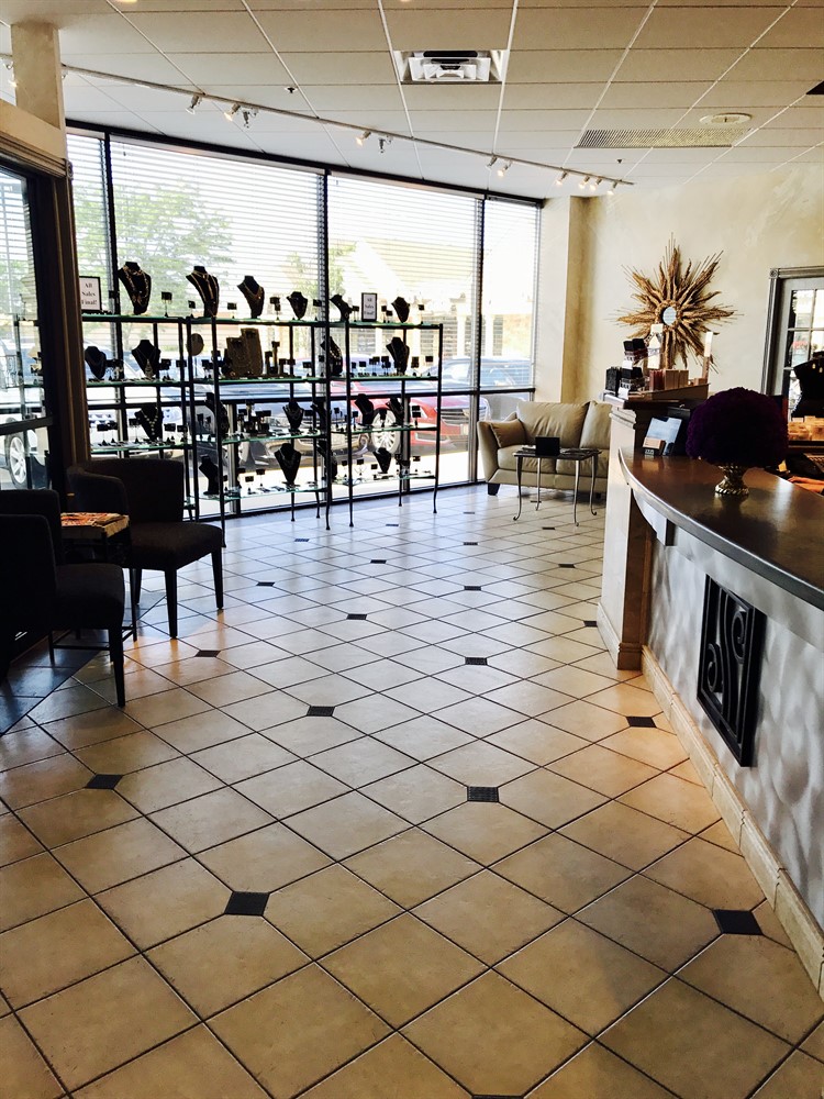 Studio 890 Salon Hair and Nail Salon Staff Profiles in Elm Grove, WI